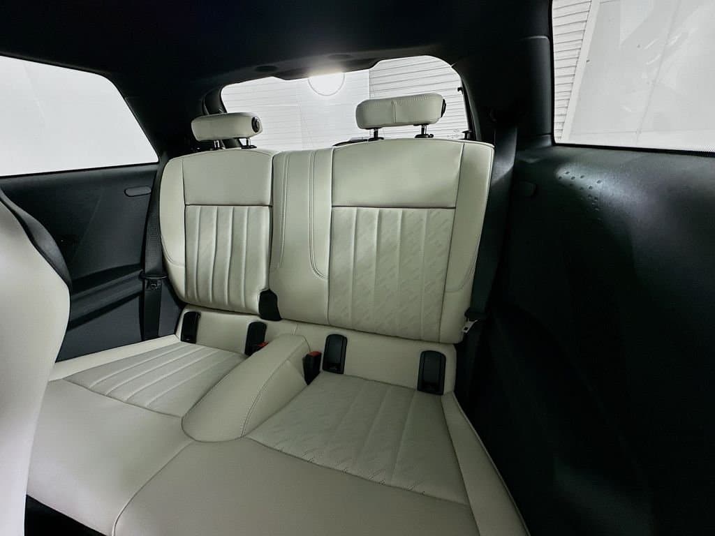 2025 MINI COOPER - Image 18