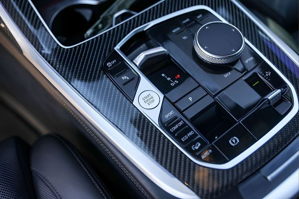 2023 BMW X7 - Image 19