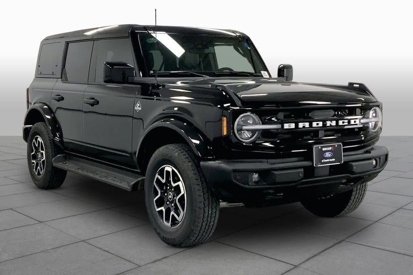 2026 Ford Bronco - Image 1