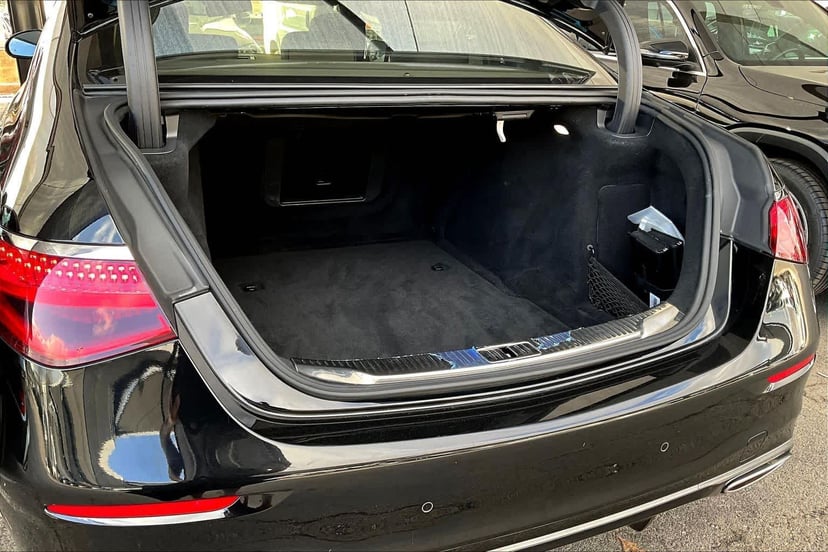 2022 Mercedes-Benz S 500 - Image 36