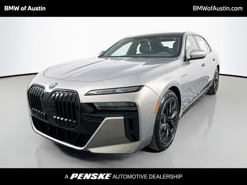 2026 BMW 7 Series - Image 2