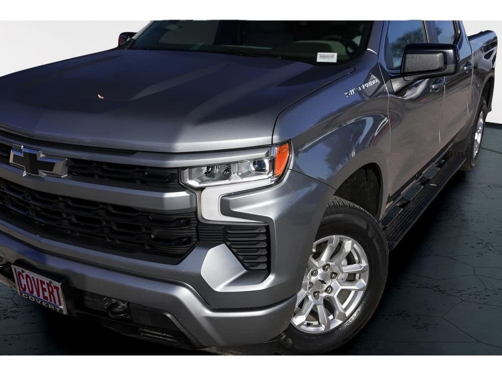 2023 Chevrolet Silverado 1500 - Image 3