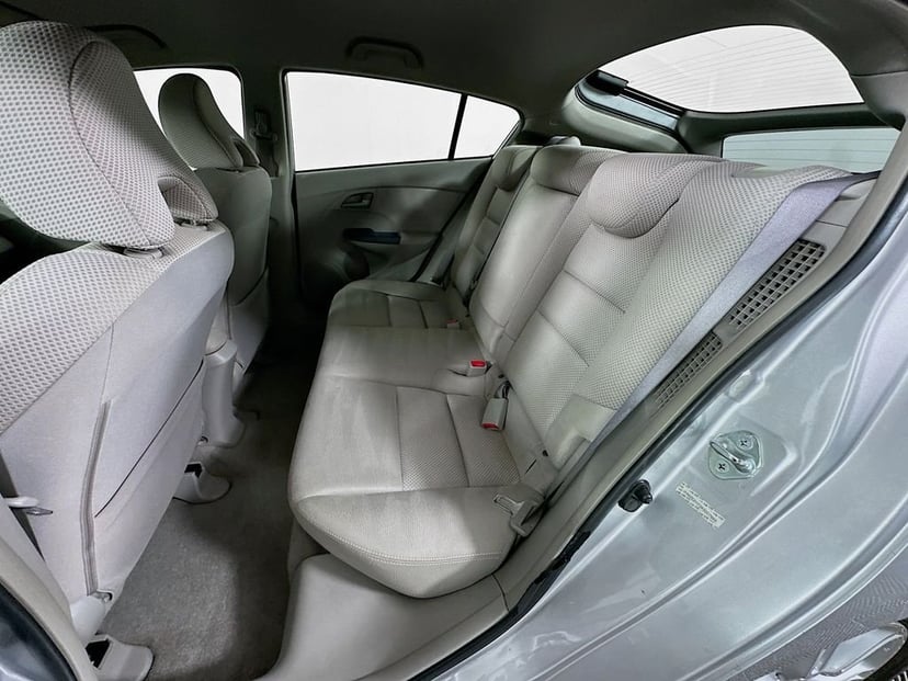 2010 Honda Insight - Image 22