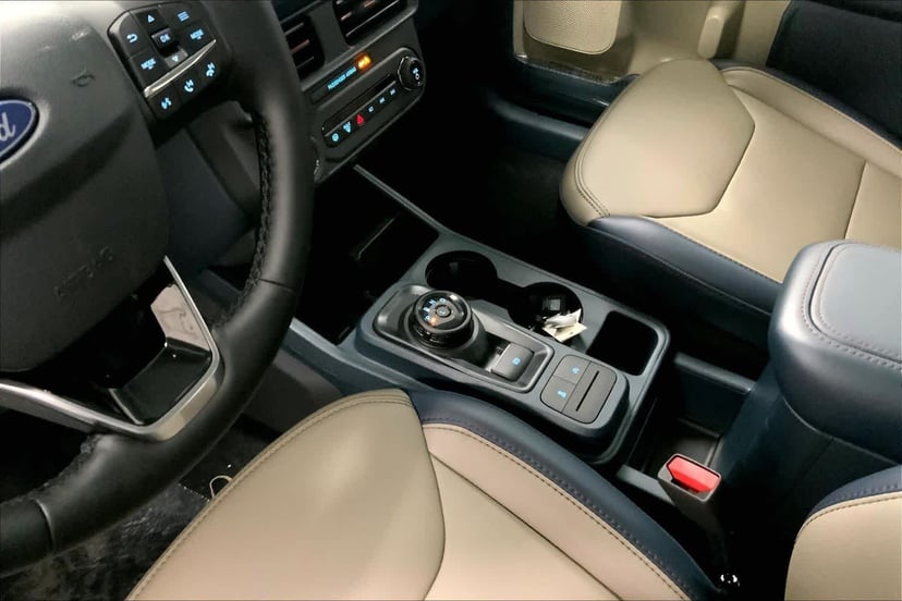 2026 Ford Maverick - Image 6