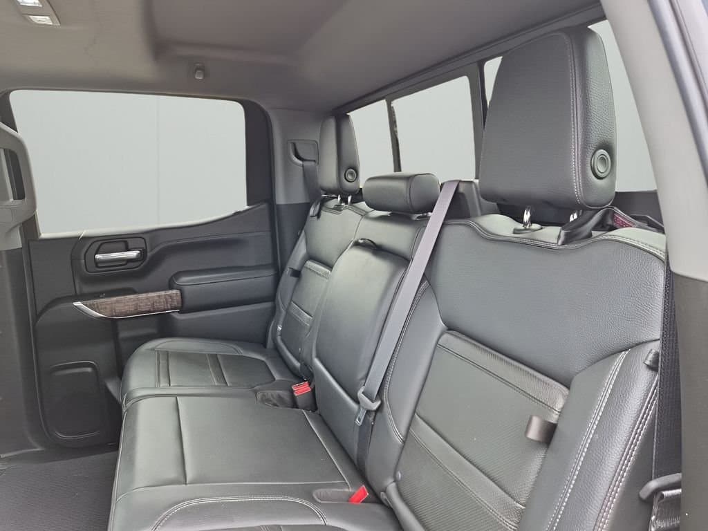 2021 GMC Sierra 1500 - Image 19