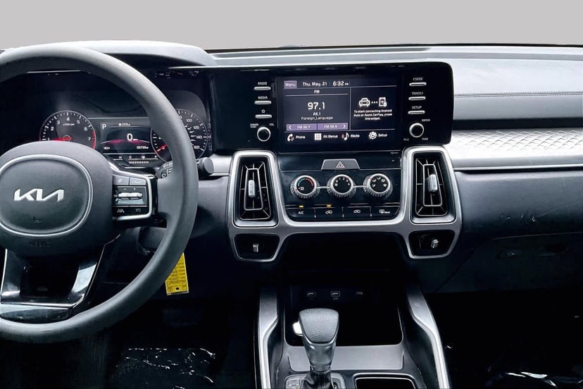 2022 Kia Sorento - Image 7