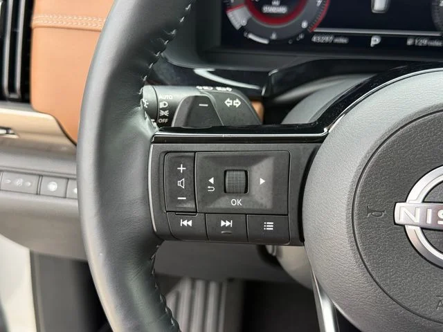 2023 Nissan Pathfinder - Image 15