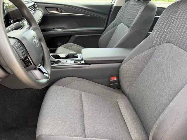 2026 Toyota Camry - Image 39