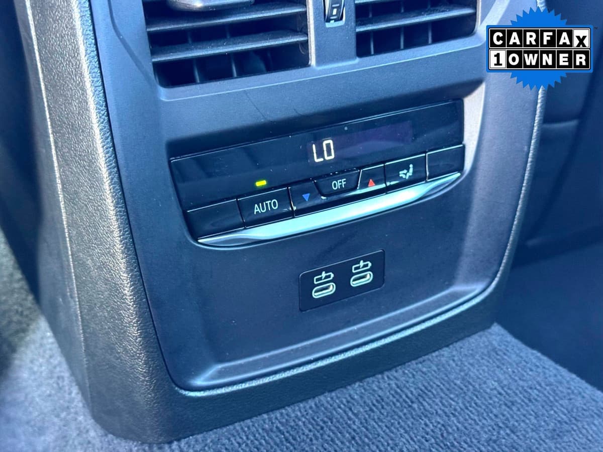 2026 BMW 3 Series - Image 20