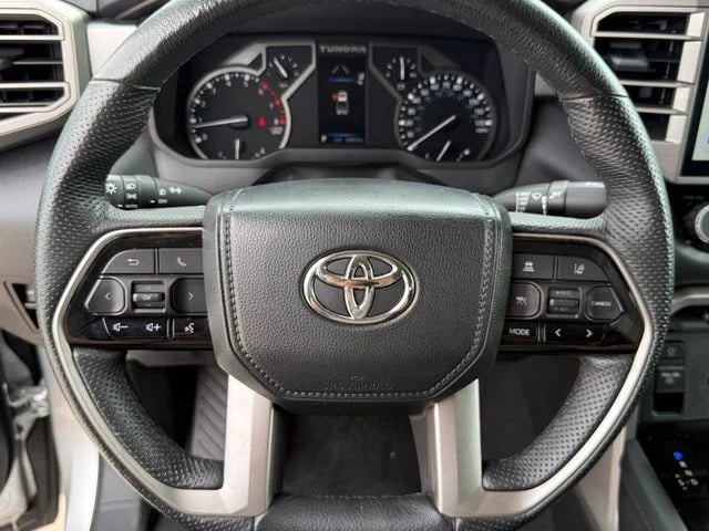 2022 Toyota Tundra - Image 15