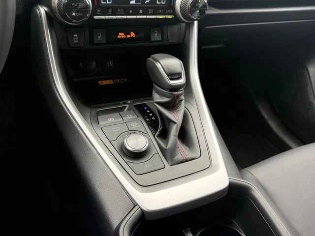 2025 Toyota RAV4 Plug-In Hybrid - Image 51