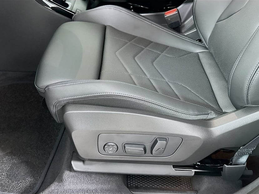 2026 BMW X1 - Image 21