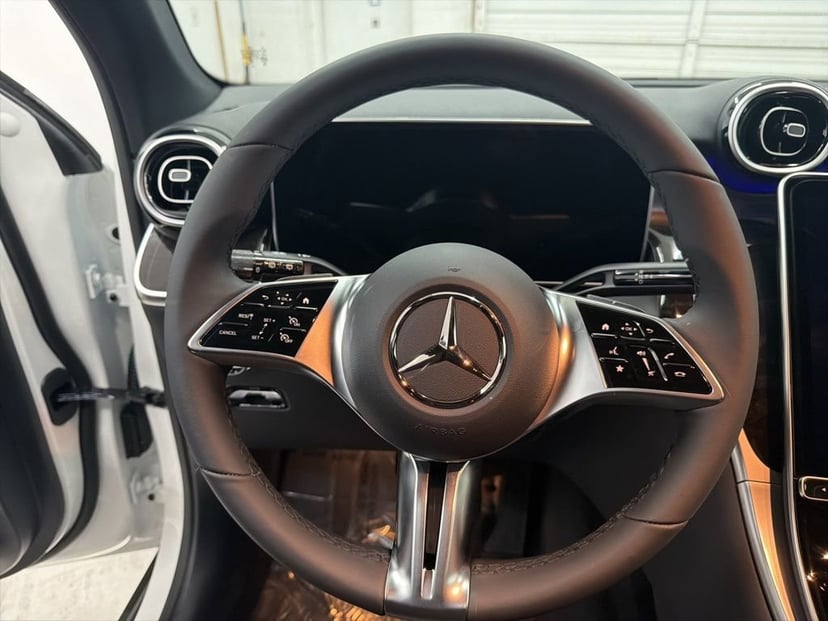 2026 Mercedes-Benz GLC - Image 49