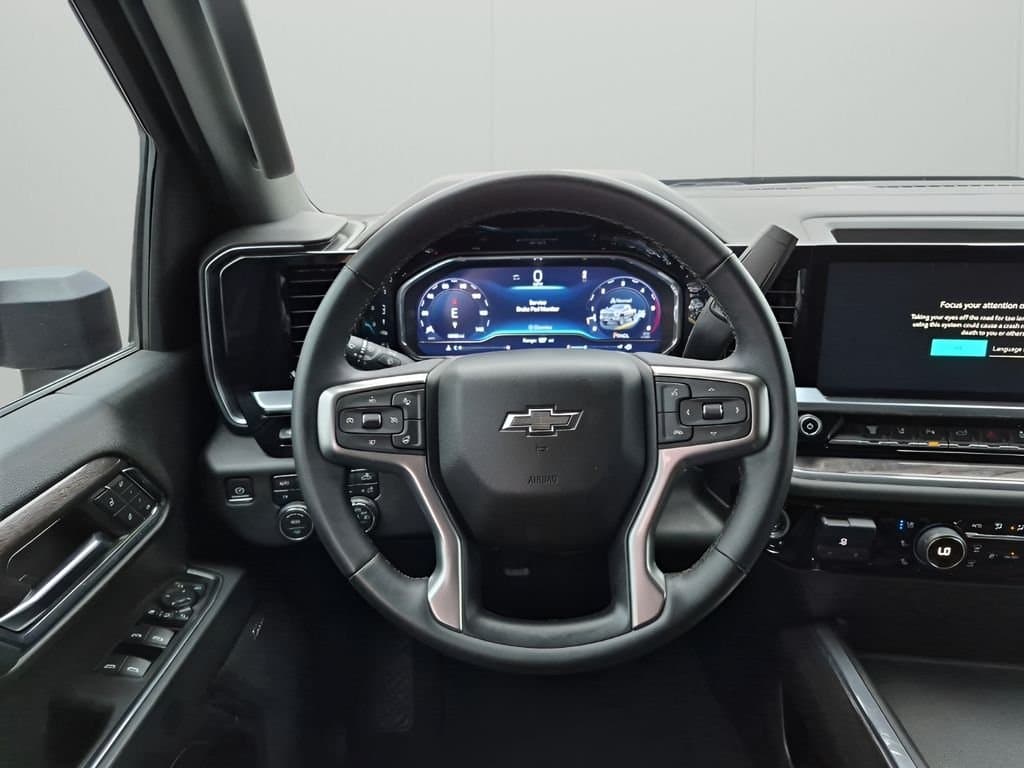 2024 Chevrolet Silverado 2500HD - Image 24