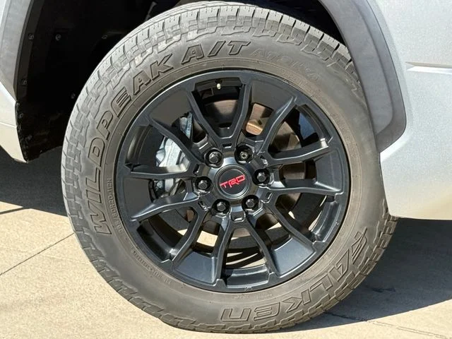 2022 Toyota Tundra - Image 2