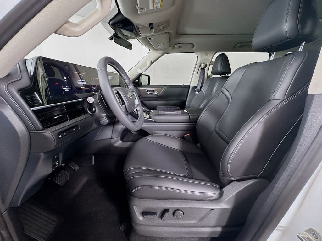 2026 INFINITI QX80 - Image 25