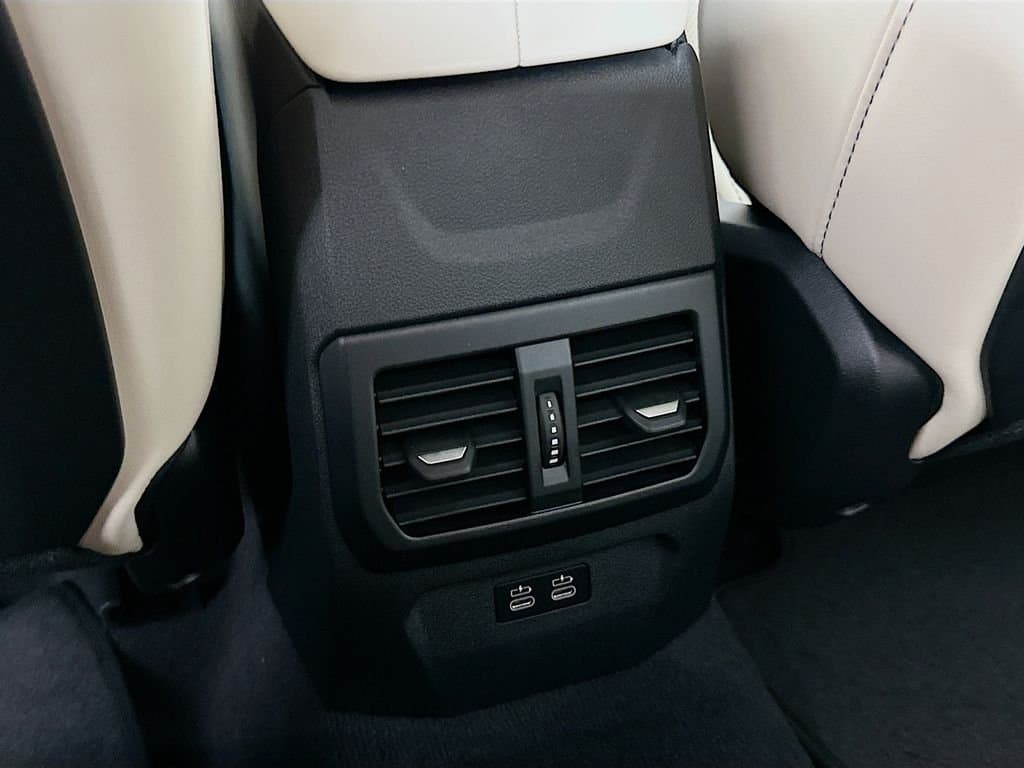 2026 BMW 2 Series - Image 18