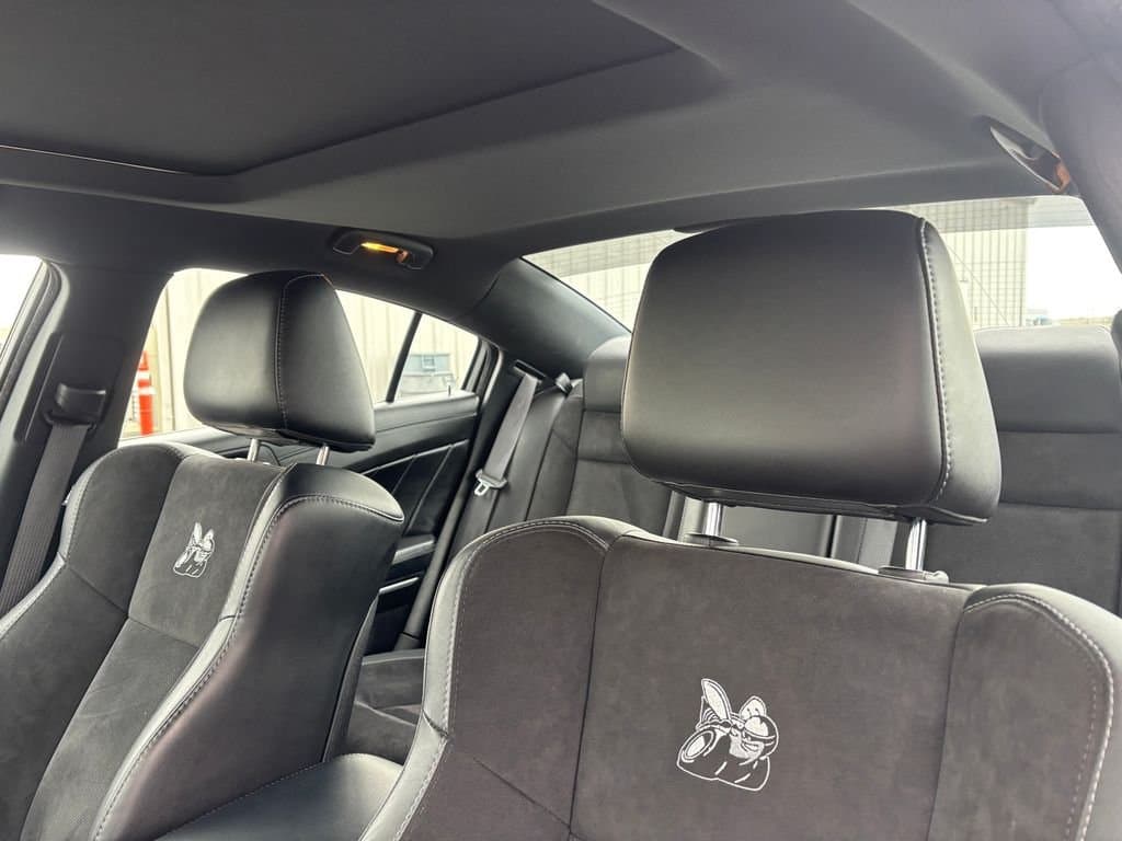 2023 Dodge Charger - Image 11