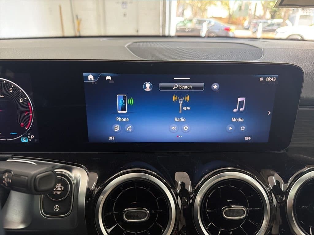 2026 MERCEDES-BENZ GLB - Image 35