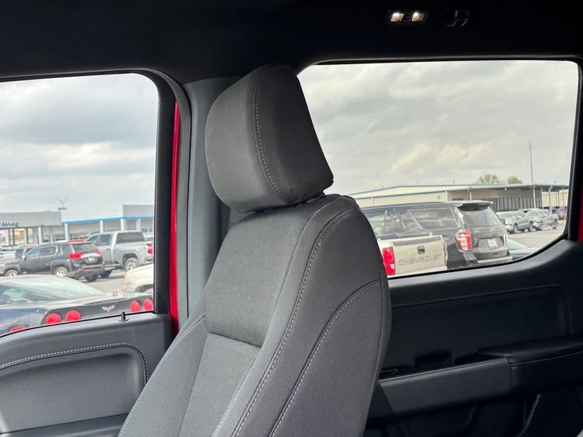 2025 Ford F-150 - Image 13
