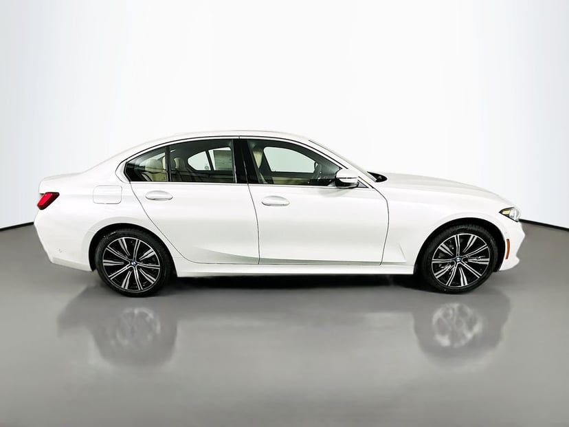 2026 BMW 3 Series - Image 3