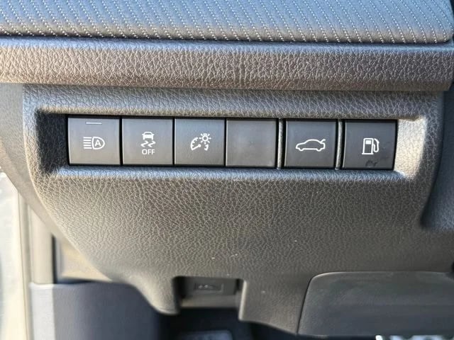 2026 Toyota Camry - Image 23