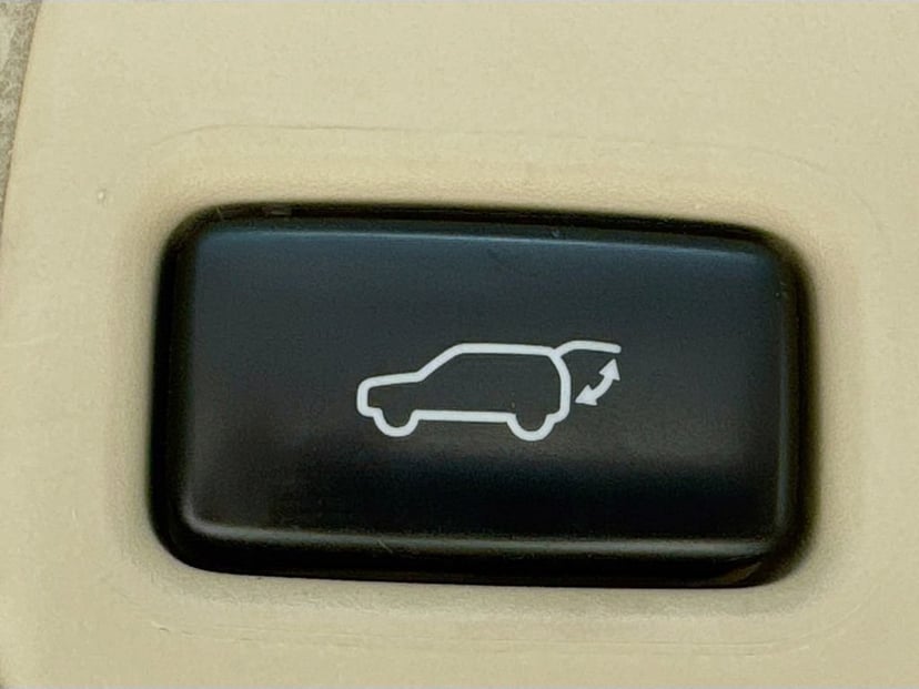 2015 Lexus RX - Image 32