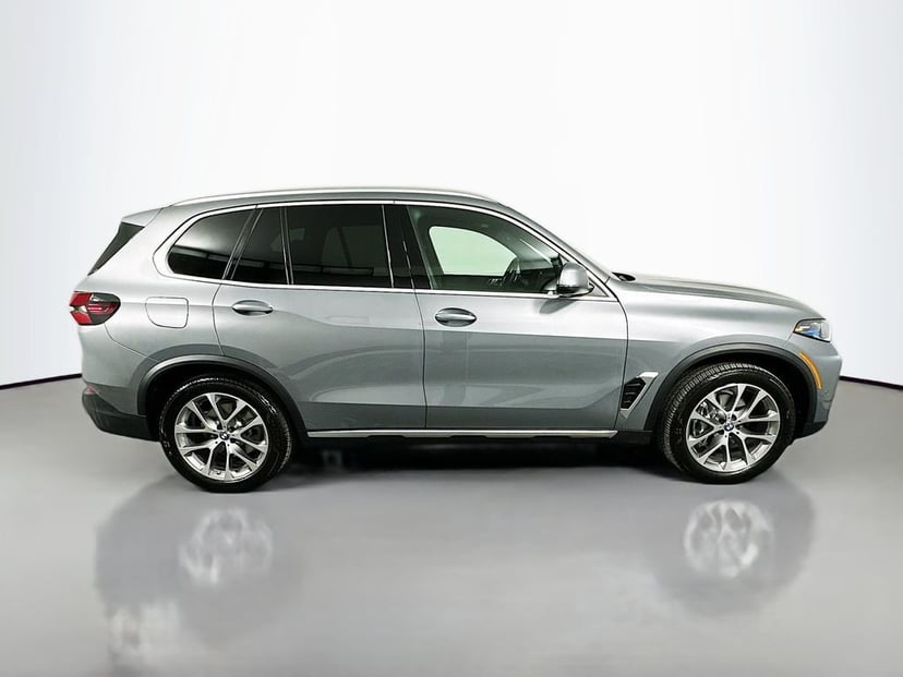 2026 BMW X5 - Image 1