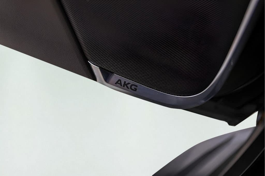 2021 Cadillac Escalade ESV - Image 25