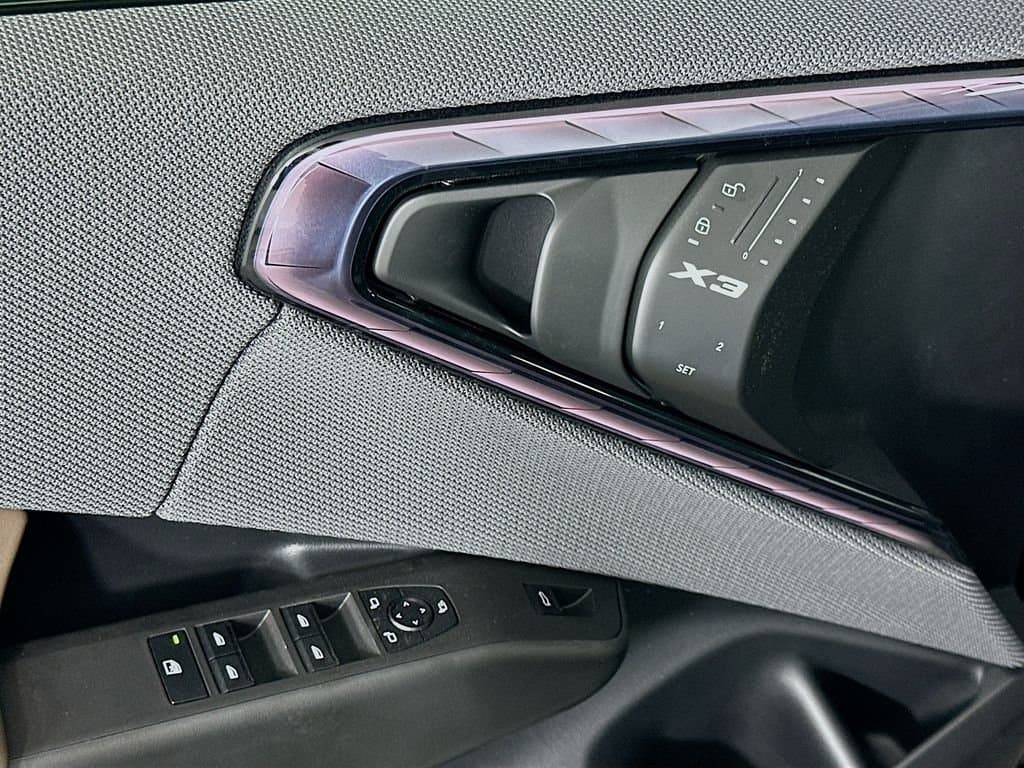 2025 BMW X3 - Image 20