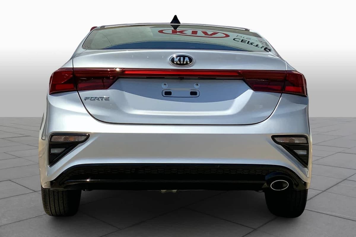 2020 Kia Forte - Image 4