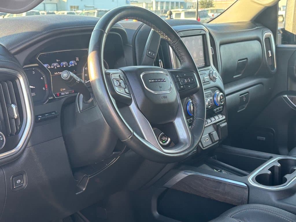 2023 GMC Sierra 2500HD - Image 9
