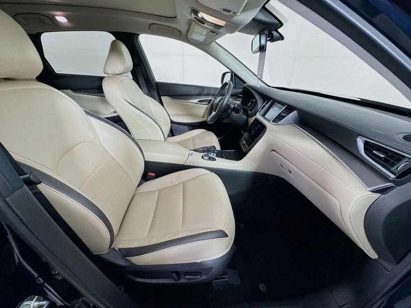 2022 INFINITI QX50 - Image 36