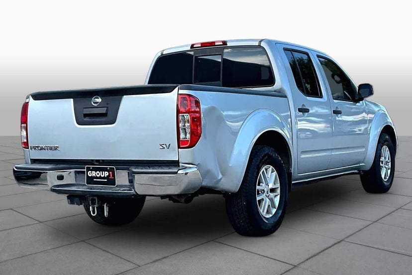2015 Nissan Frontier - Image 13
