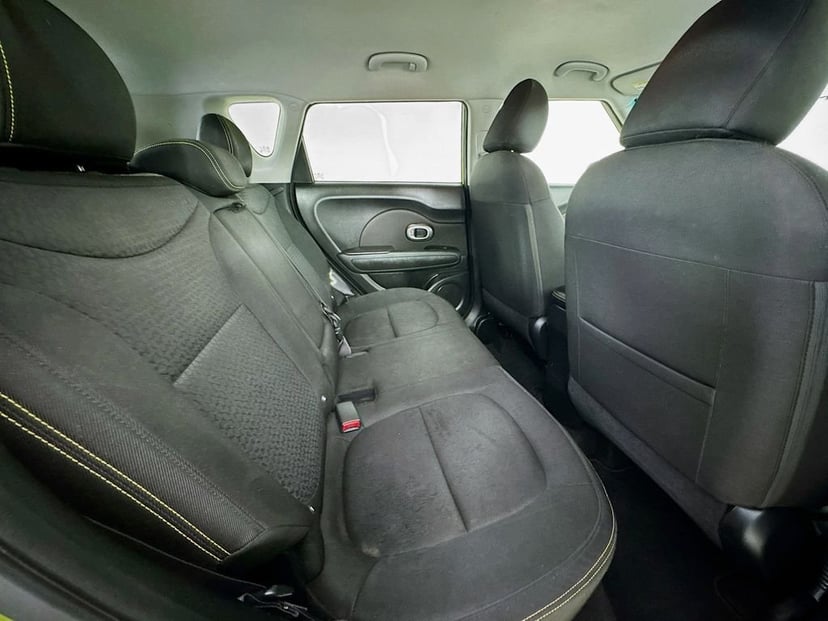 2016 Kia Soul - Image 31