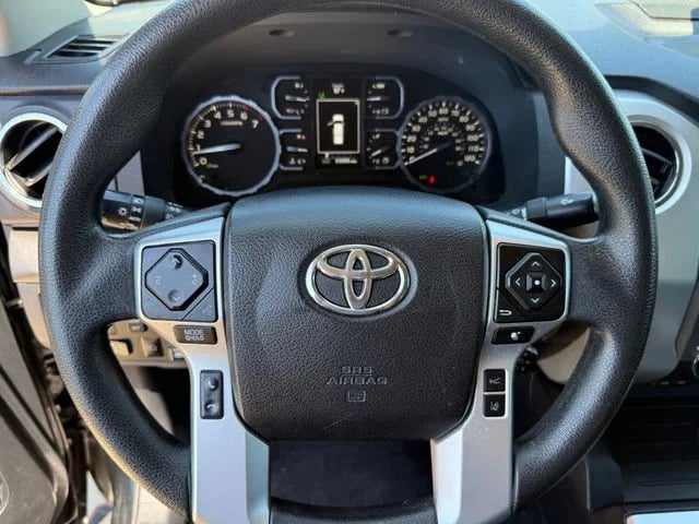 2021 Toyota Tundra - Image 15