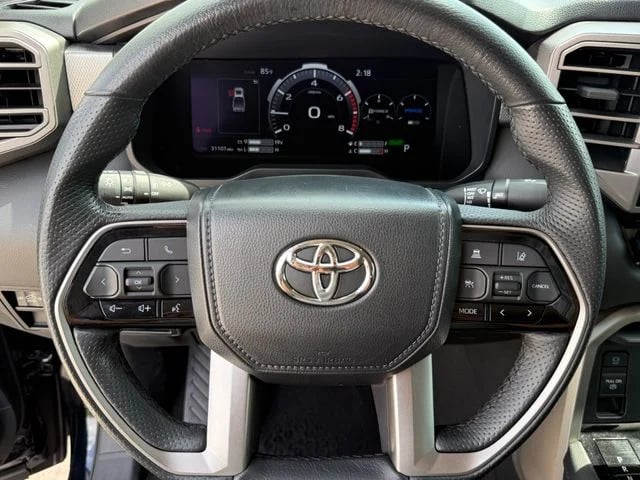 2023 Toyota Tundra Hybrid - Image 12