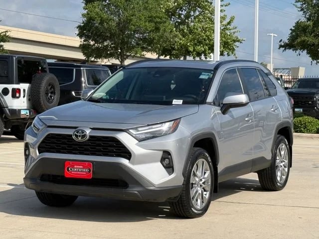 2022 Toyota RAV4 - Image 6