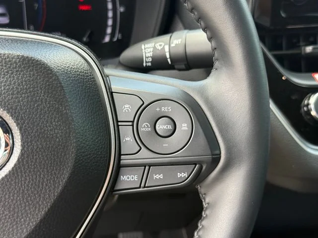 2026 Toyota Corolla - Image 13