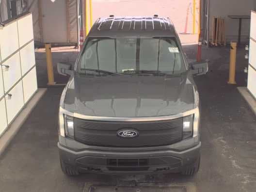 2025 Ford F-150 Lightning - Image 2