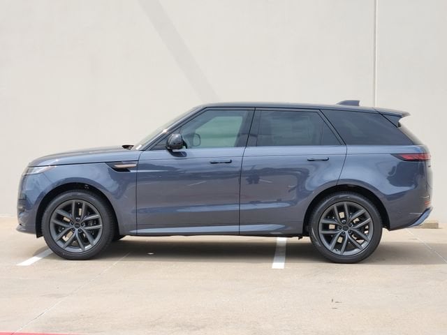2026 Land Rover Range Rover Sport - Image 4