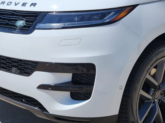 2026 Land Rover Range Rover Sport - Image 5