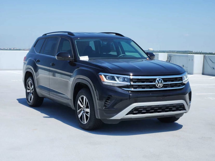 2022 Volkswagen Atlas - Image 3