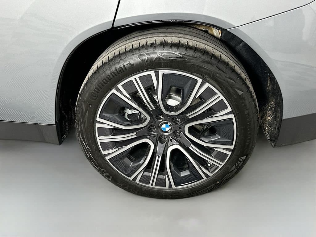 2025 BMW X3 - Image 23