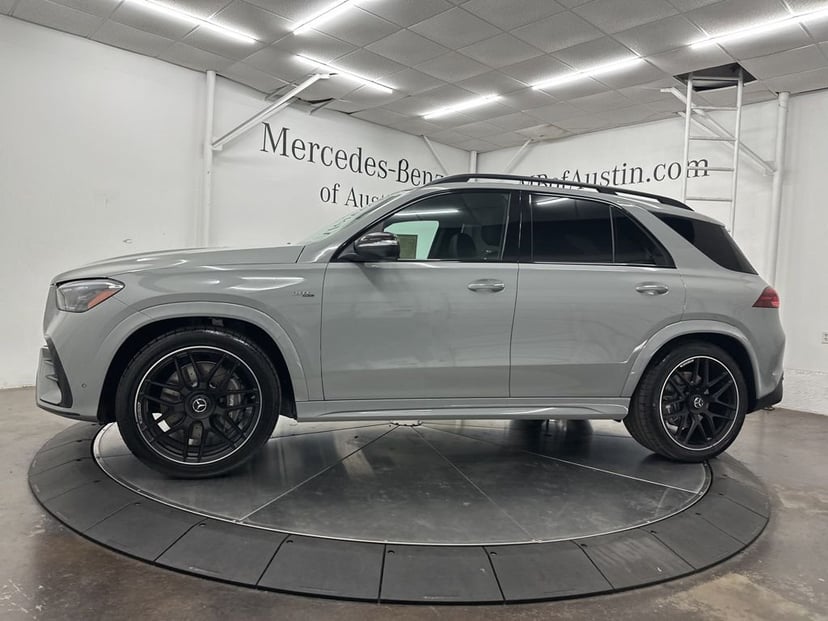 2026 Mercedes-Benz GLE - Image 1