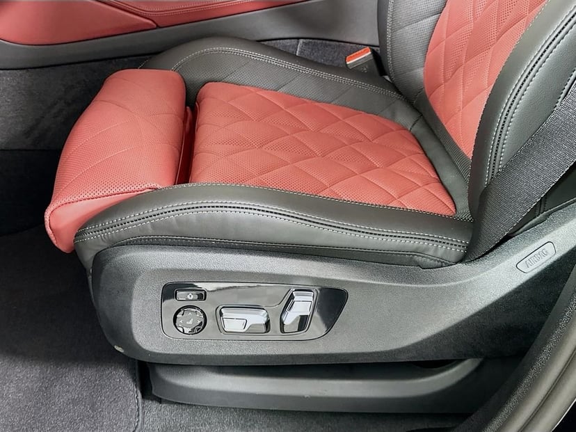 2027 BMW X6 - Image 21