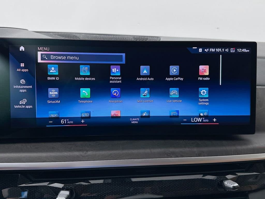 2023 BMW X7 - Image 21