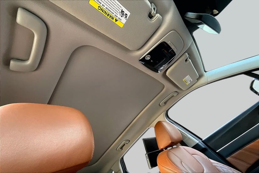 2022 Kia Sorento - Image 14