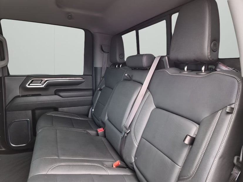 2024 Chevrolet Silverado 2500HD - Image 19