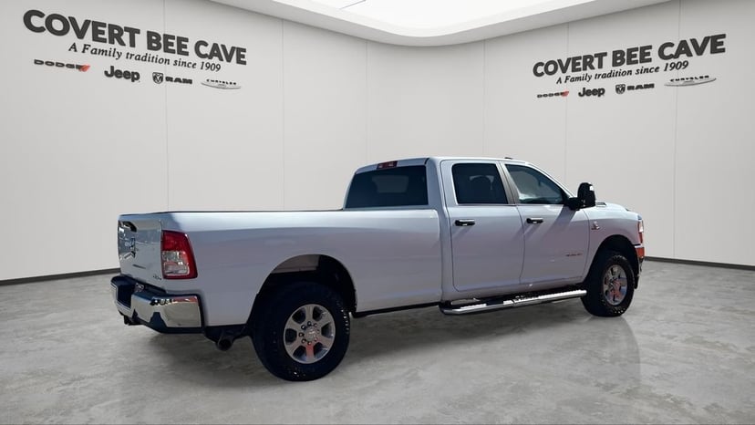 2024 Ram 3500 - Image 10